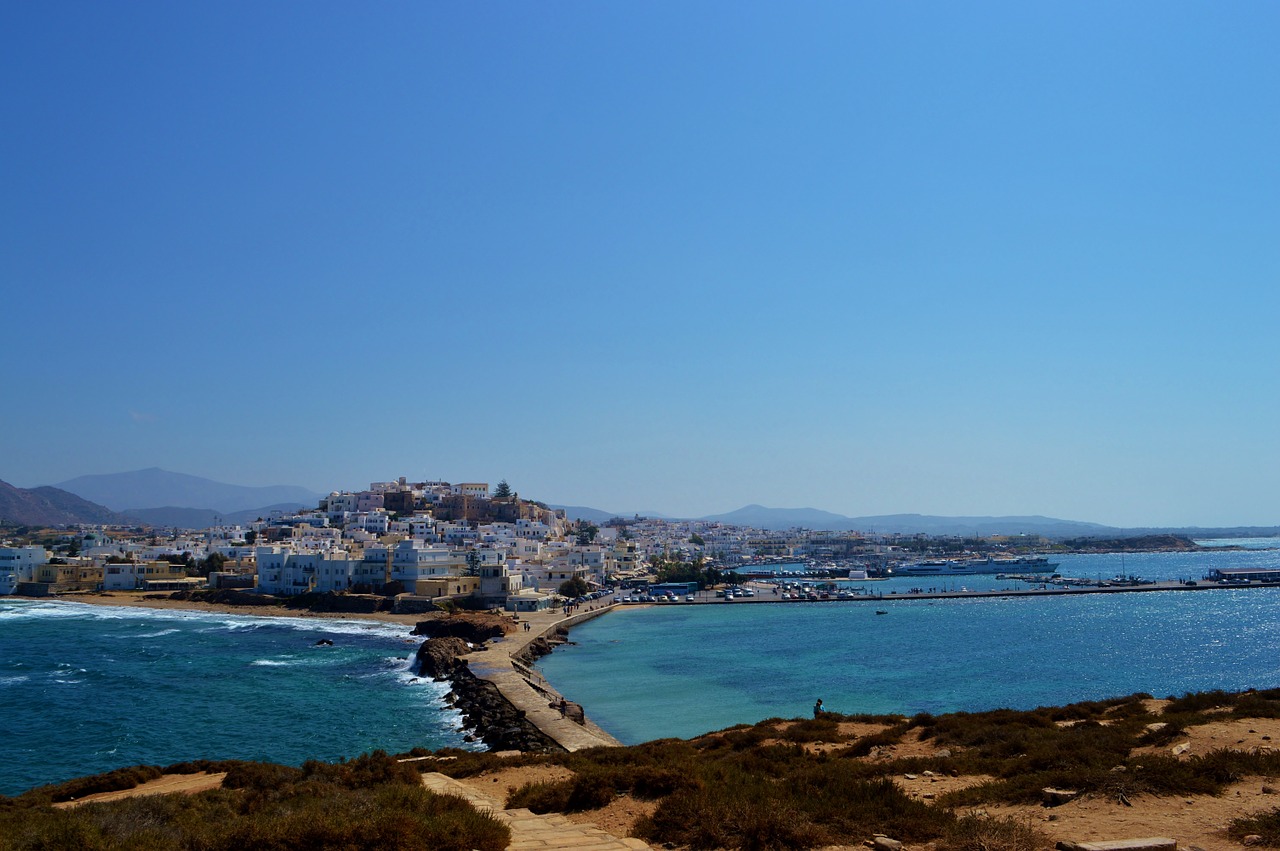 The island of Naxos is the largest of the Cyclades and on this page you can see information about flights and ferries to Naxos.